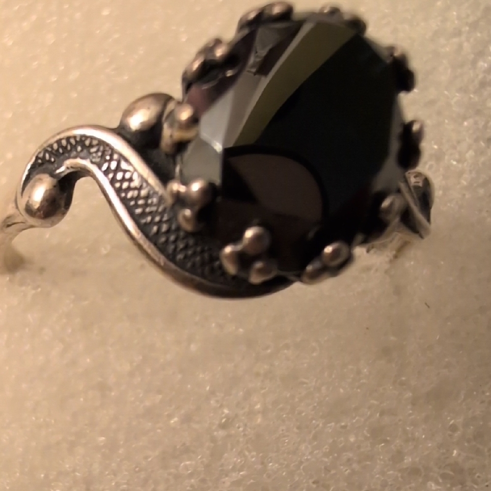 Hematite Sterling Silver Ring - image 4